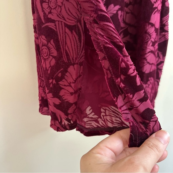 Velvet Burnout Sleep Dress Women M Burgundy Semi Sheer Fairy Grunge Sexy Comfort - Picture 5 of 8